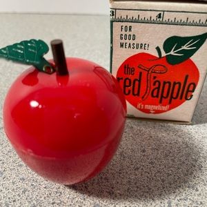 Vtg Retro Red T’Apple Apple Measuring Tape